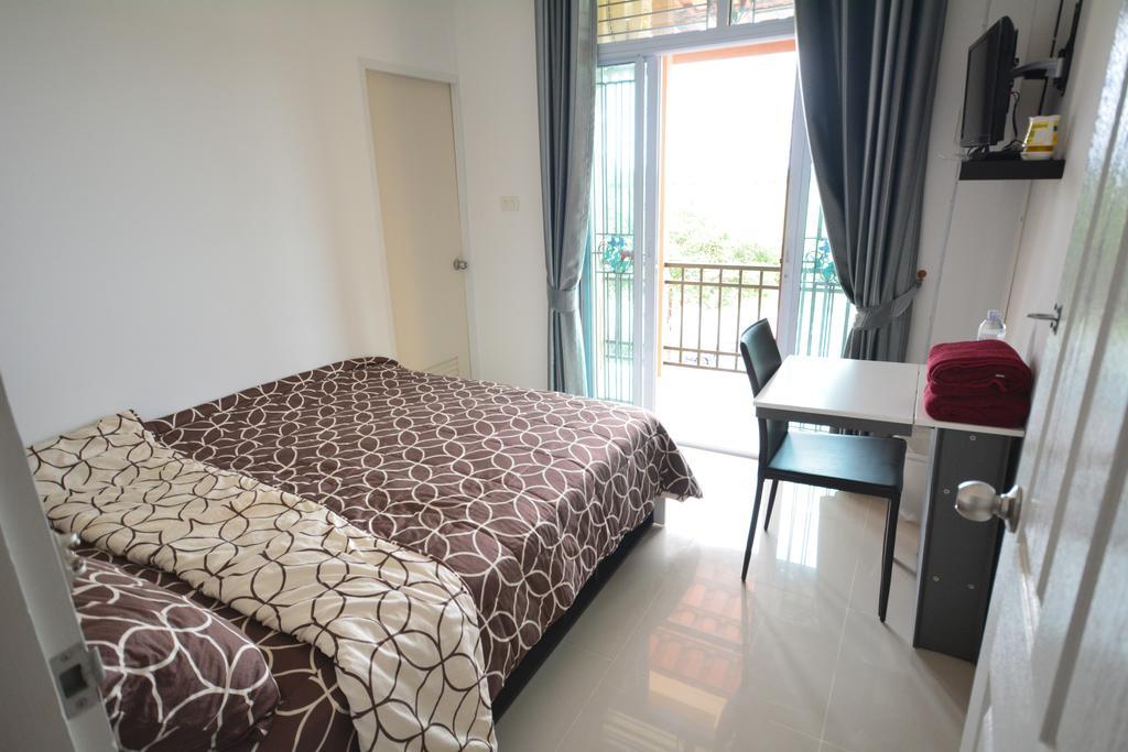 Jc Guesthouse @ Suratthani Airport Surat Thani Exterior foto