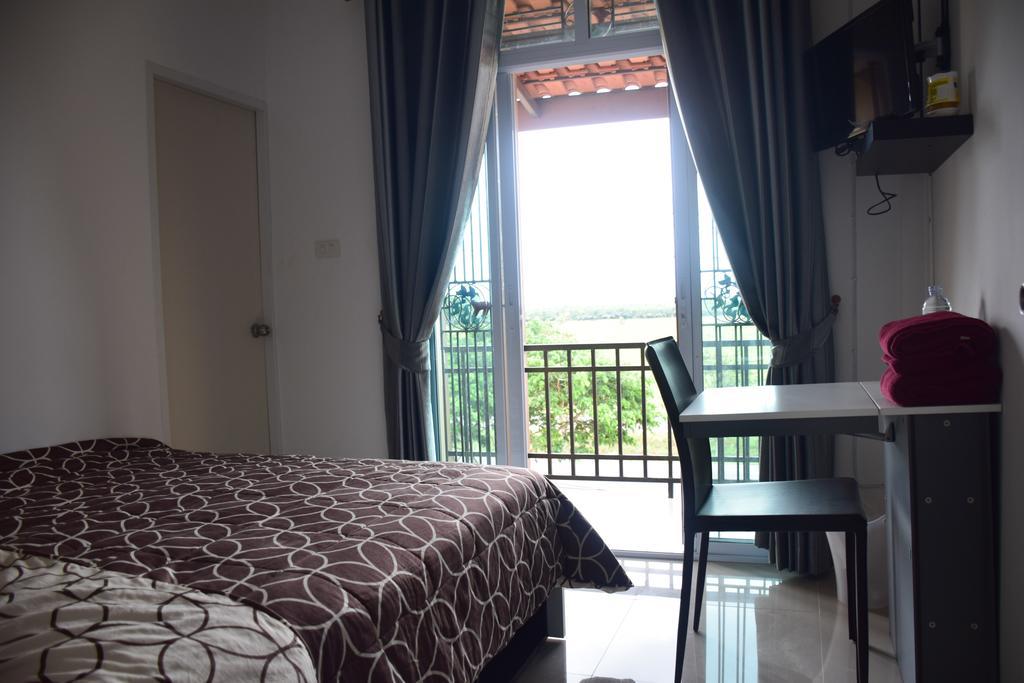 Jc Guesthouse @ Suratthani Airport Surat Thani Exterior foto