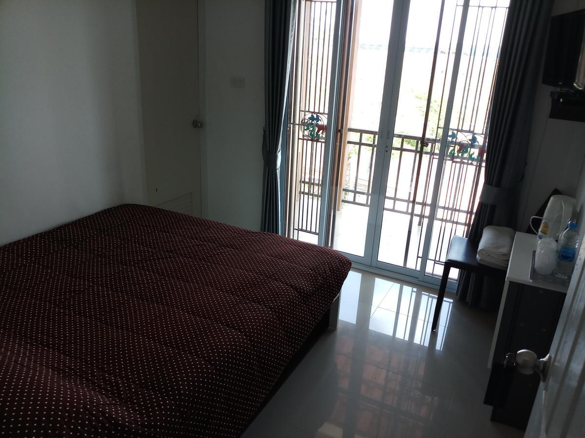 Jc Guesthouse @ Suratthani Airport Surat Thani Exterior foto